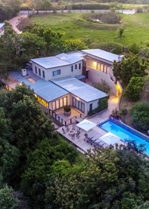 The Good Earth Farmhouse