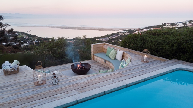 Bella Bay View